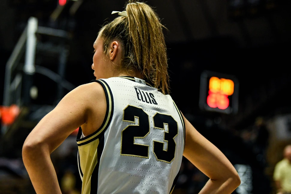 Abbey Ellis during a game